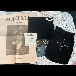 ❌❌SOLD❌❌Haoma Beauty Gift Bag